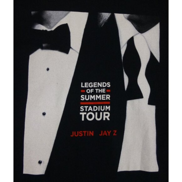 Jay-Z and Justin Timberlake Suit and Tie Legends of the Summer Stadium Tour 2013 - Picture 5 of 9